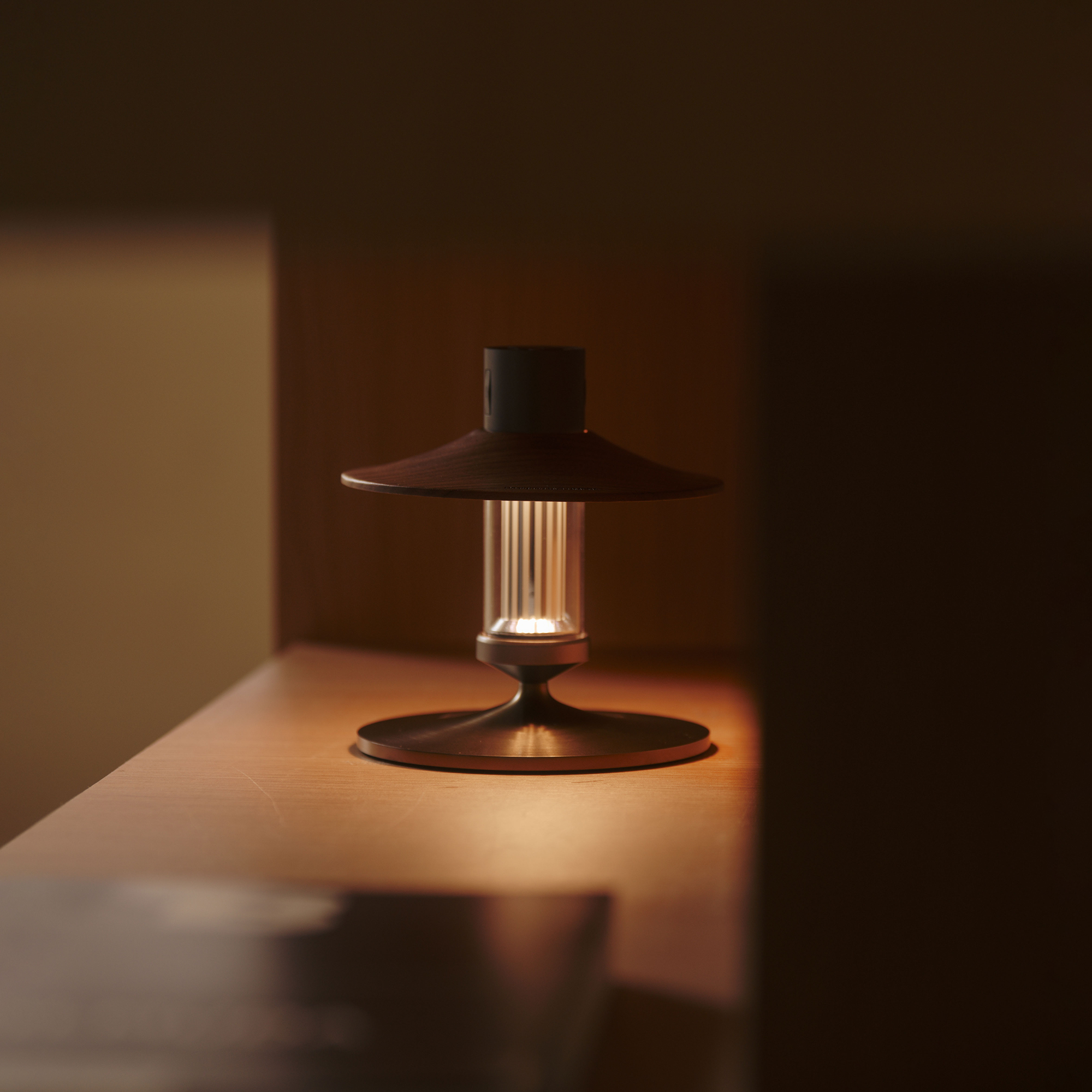 LUMENA M3テーブルランプ【LEDランタン】| LUMENA公式webストア – 株式 LUMENA M3テーブルランプ【LEDランタン】| LUMENA公式webストア – 株式